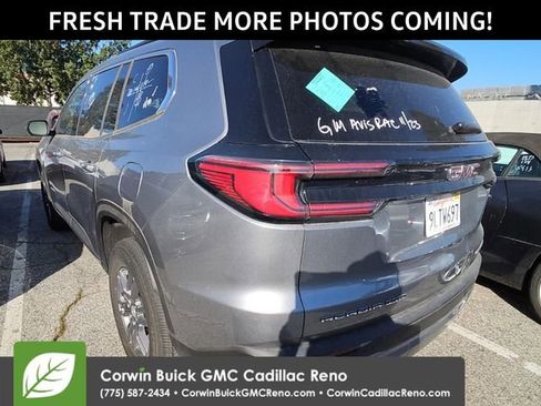 Used 2025 GMC Acadia Elevation image 3