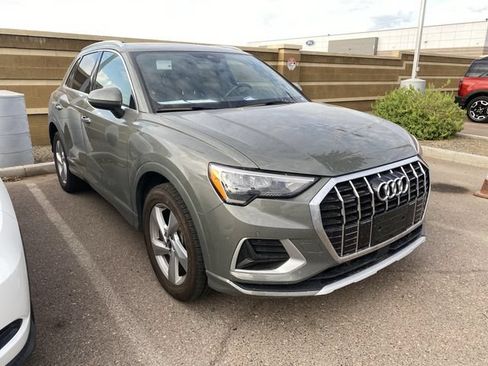 Used 2022 Audi Q3 2.0T Premium w/ Convenience Package AWD/4WD image 5