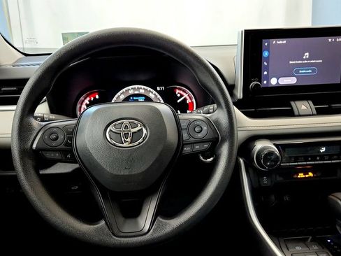 Used 2025 Toyota RAV4 XLE w/ Convenience Package AWD/4WD image 28