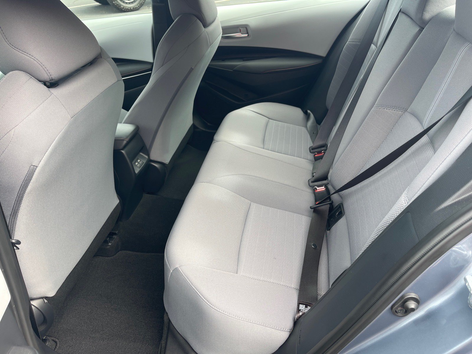 Used 2024 Toyota Corolla SE FWD image 12