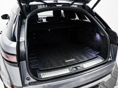 Used 2022 Land Rover Range Rover Velar R-Dynamic S image 87