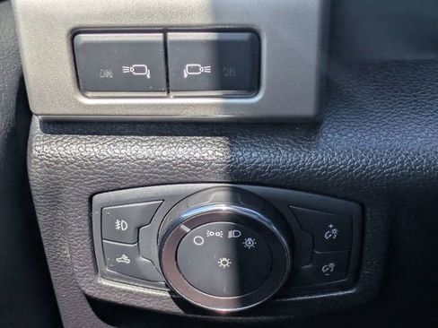 Used 2018 Ford F150 Lariat AWD/4WD image 23