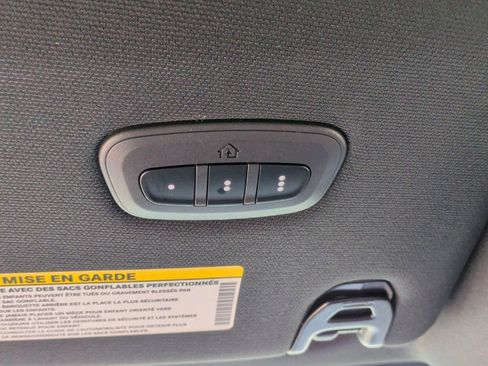 Used 2022 RAM 2500 Limited w/ Towing Technology Group image 24