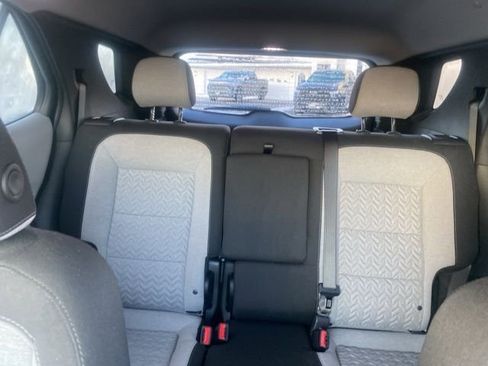 Used 2023 Chevrolet Equinox LT image 21