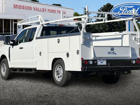 New 2026 Ford F350 XL w/ XL Chrome Package image 6