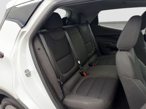 Used 2022 Chevrolet Bolt LT image 19