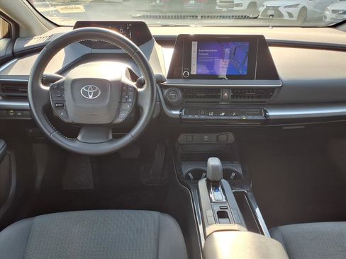 Used 2024 Toyota Prius LE image 12
