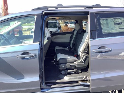 New 2026 Honda Odyssey Elite image 13