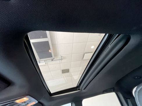 Certified 2019 Toyota Tacoma TRD Off-Road image 22