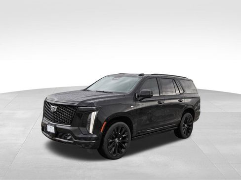 Used 2026 Cadillac Escalade Platinum Sport w/ LPO, ONYX Package AWD/4WD image 2