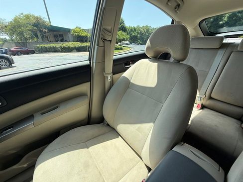 Used 2007 Toyota Prius FWD image 23