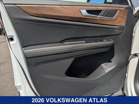 Certified 2026 Volkswagen Atlas SE w/ Panoramic Sunroof Package FWD image 10