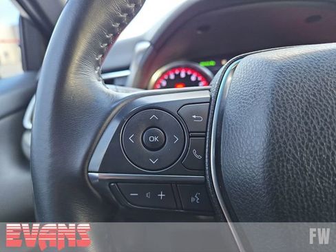 Used 2018 Toyota Camry XSE w/ Driver Assist Package image 16