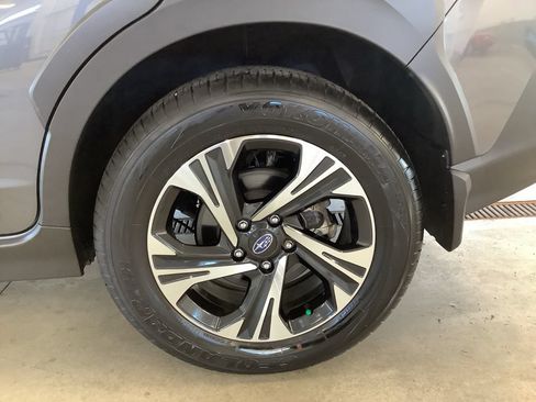 Certified 2024 Subaru Crosstrek 2.0i Premium AWD/4WD image 24