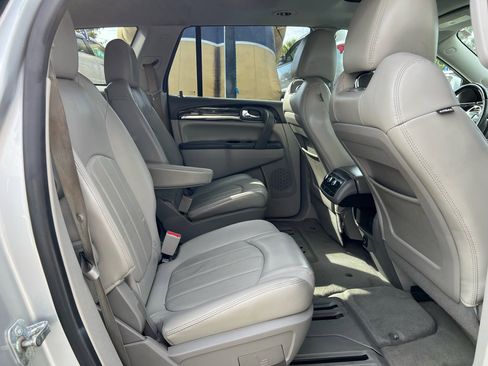 Used 2016 Buick Enclave Leather image 14