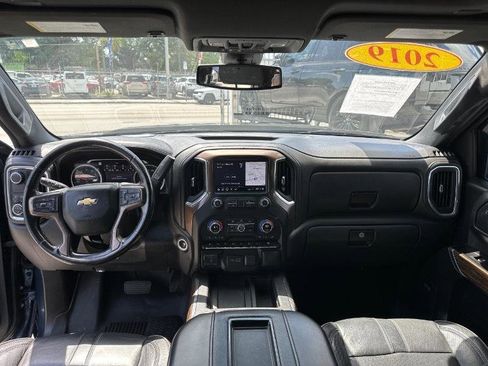 Used 2019 Chevrolet Silverado 1500 High Country image 20