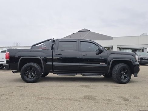 Used 2016 GMC Sierra 1500 SLT w/ All Terrain X Package image 31