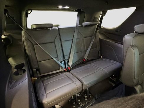 Certified 2022 Chevrolet Tahoe Z71 w/ Luxury Package image 26