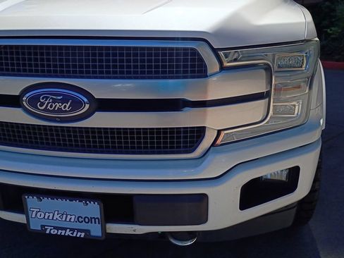 Used 2018 Ford F150 Platinum w/ Equipment Group 701A Luxury AWD/4WD image 11