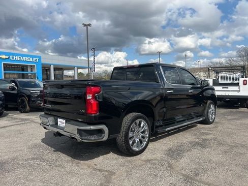 Used 2023 Chevrolet Silverado 1500 LTZ w/ LTZ Premium Package image 3