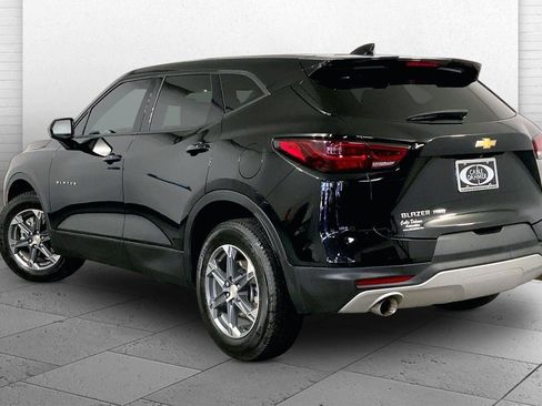 Used 2025 Chevrolet Blazer LT AWD/4WD image 11