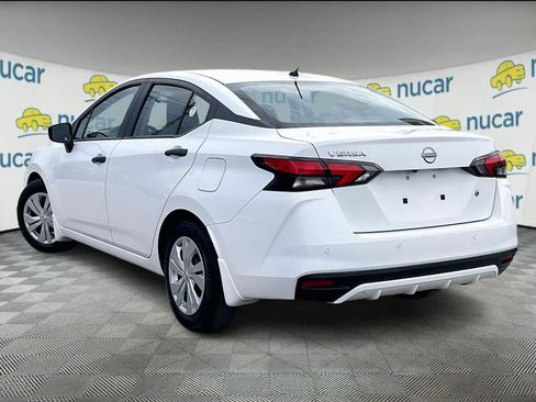 Used 2025 Nissan Versa S w/ Trunk Package image 4