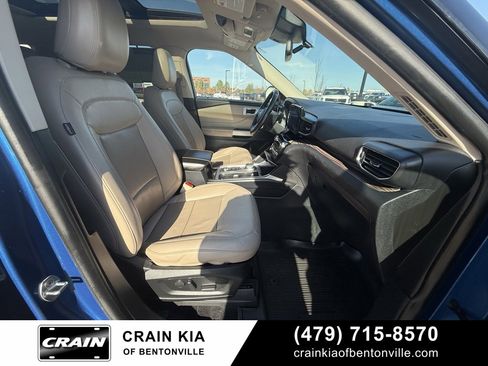 Used 2021 Ford Explorer Limited w/ Equipment Group 301A image 32