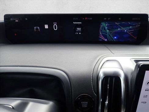 Used 2025 Ford Expedition Platinum image 24