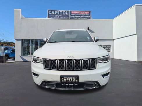 Certified 2022 Jeep Grand Cherokee Limited w/ Tech Group image 8