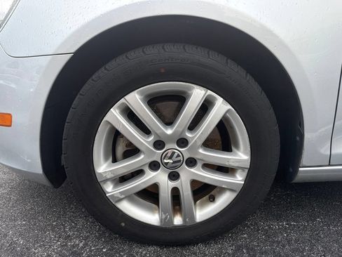 Used 2014 Volkswagen Jetta TDI FWD image 9
