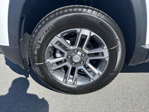 New 2026 GMC Terrain Elevation AWD/4WD image 19