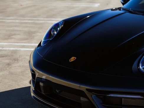 Used 2022 Porsche 911 Carrera S image 20