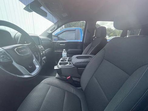 Used 2019 GMC Sierra 1500 SLE w/ SLE Value Package AWD/4WD image 11