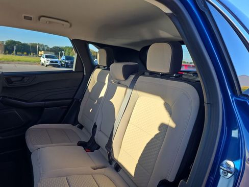 Used 2022 Ford Escape SE w/ Convenience Package image 28