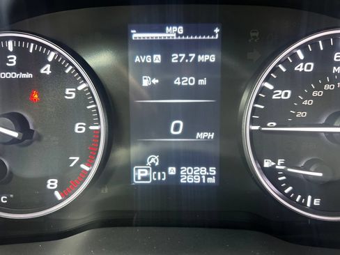 Used 2025 Subaru Forester Premium AWD/4WD image 18