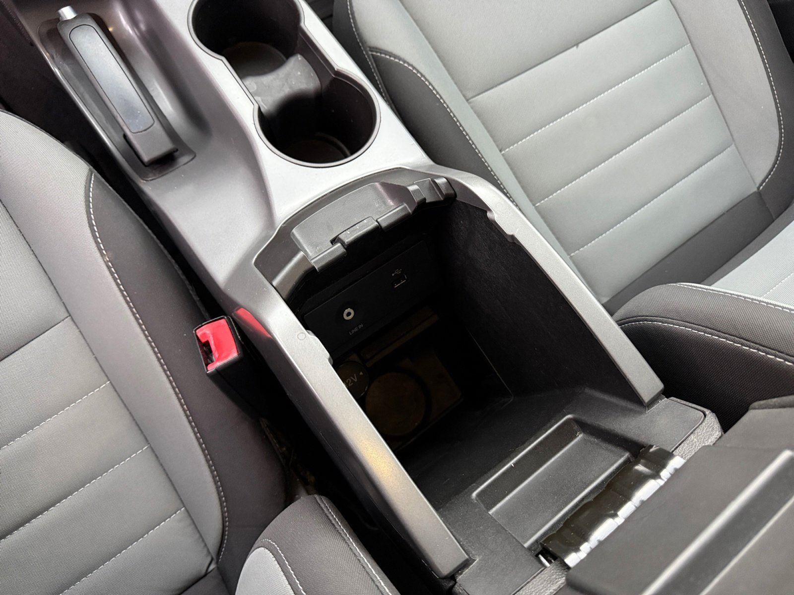 Used 2013 Ford Escape SE FWD image 27