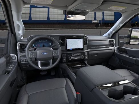 New 2026 Ford F350 Lariat w/ Lariat Premium Package image 9