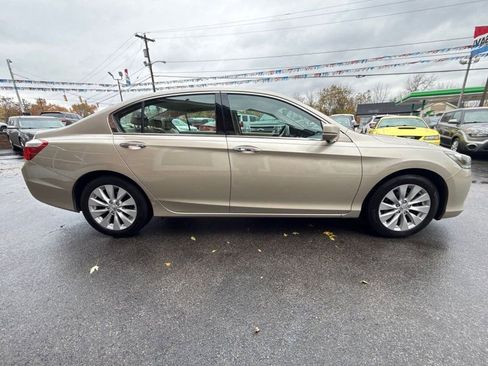 Used 2015 Honda Accord EX-L image 4
