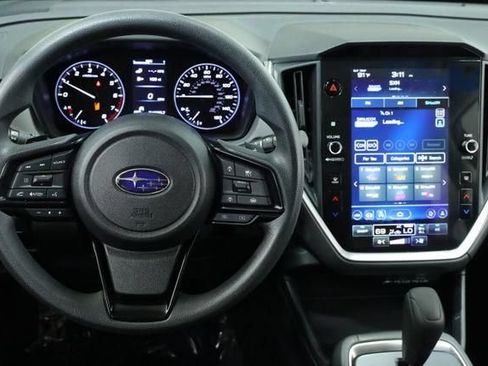 Used 2025 Subaru Crosstrek 2.5i Premium AWD/4WD image 12