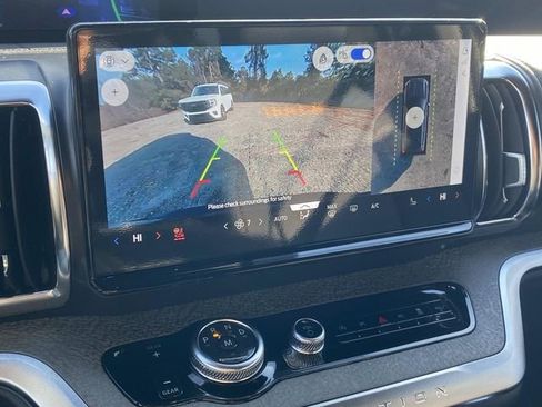 New 2025 Ford Expedition Tremor image 19