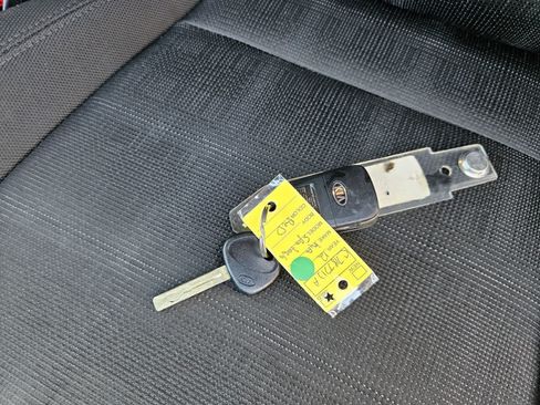Used 2012 Kia Sportage LX FWD image 30