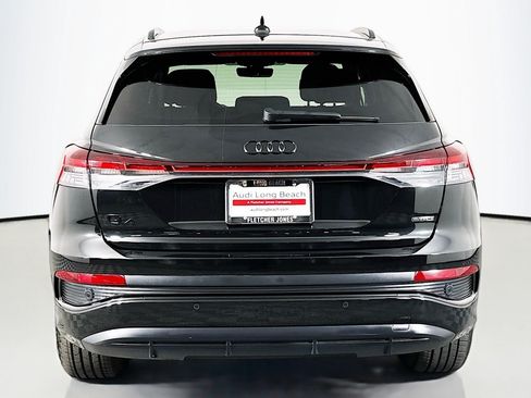 Used 2023 Audi Q4 e-tron Premium Plus AWD/4WD image 3