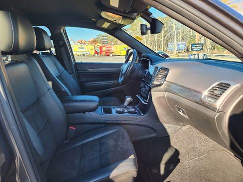 Certified 2020 Jeep Grand Cherokee Altitude image 26