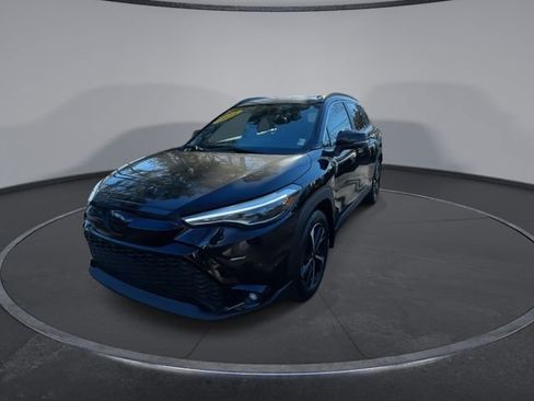 Used 2024 Toyota Corolla Cross XSE image 6