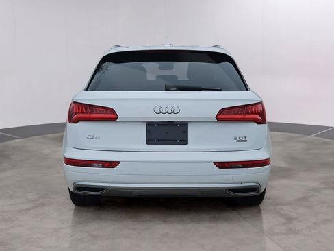 Used 2018 Audi Q5 2.0T Premium w/ Convenience Package image 5