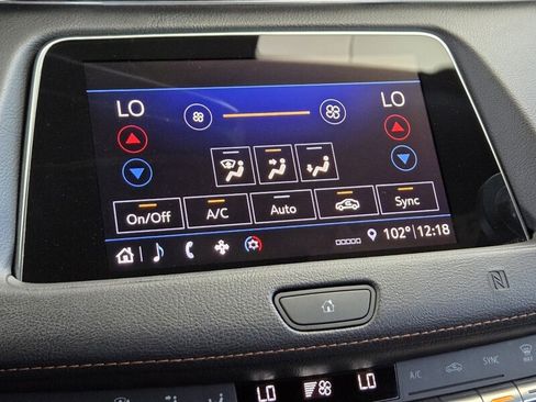 Used 2019 Cadillac XT4 Premium Luxury w/ Driver Assist Package AWD/4WD image 30