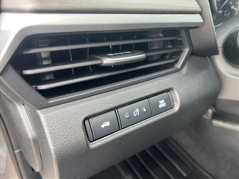 Used 2025 Nissan Altima 2.5 SV FWD image 18