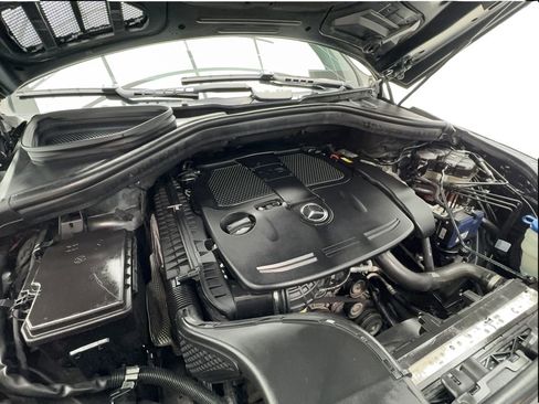 Used 2018 Mercedes-Benz GLE 350 4MATIC image 18