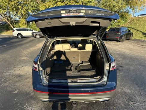 Used 2019 Lincoln Nautilus Reserve w/ Ultimate Package image 9