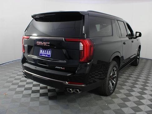 New 2026 GMC Yukon XL AT4 Ultimate AWD/4WD image 33